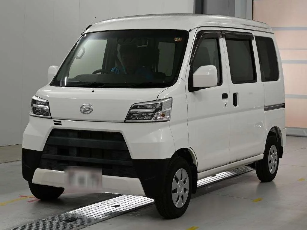 Daihatsu Hijet Cargo S321V 2021